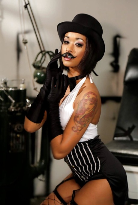 Skin Diamond gorąca aktorka galeria