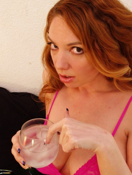 Kiki Daire model seksu zdjęcie